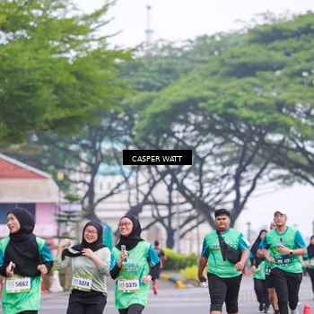 Runner Photo 8556074