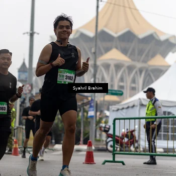 Runner Photo 8556092