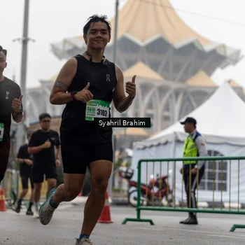Runner Photo 8556100
