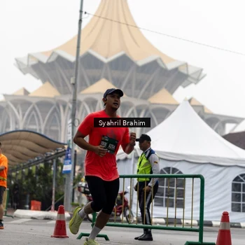 Runner Photo 8556126