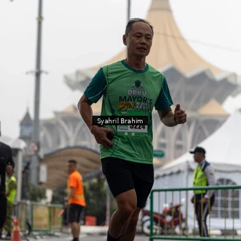 Runner Photo 8556133