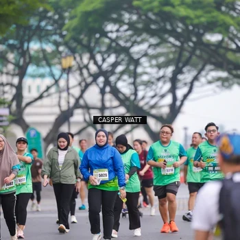 Runner Photo 8556181