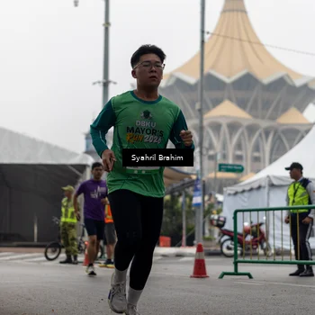 Runner Photo 8556189
