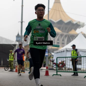 Runner Photo 8556191