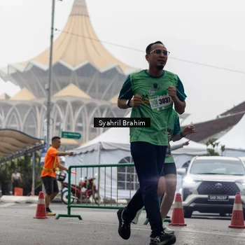 Runner Photo 8556209