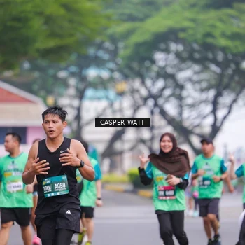 Runner Photo 8556210