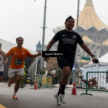 Runner Photo 8556264