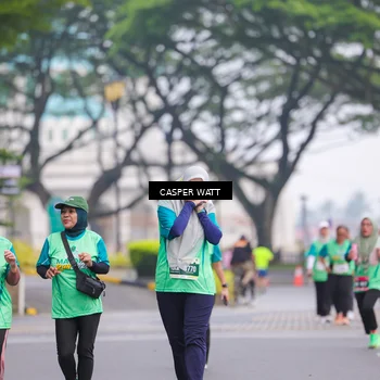 Runner Photo 8556269