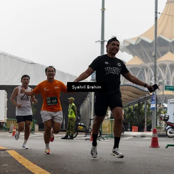 Runner Photo 8556271