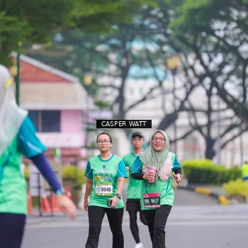 Runner Photo 8556278