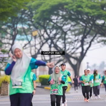Runner Photo 8556279