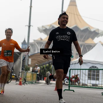 Runner Photo 8556280