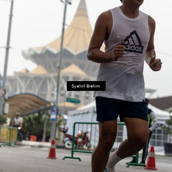 Runner Photo 8556289