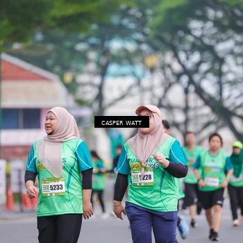 Runner Photo 8556341