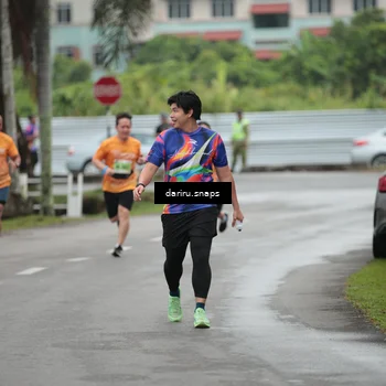 Runner Photo 8556357