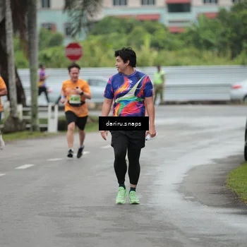 Runner Photo 8556391
