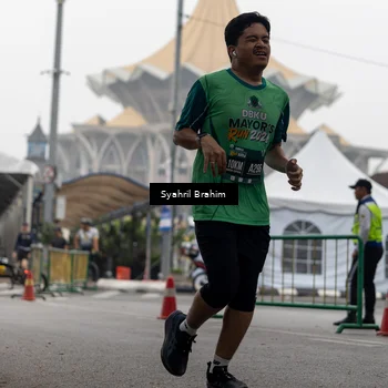 Runner Photo 8556393