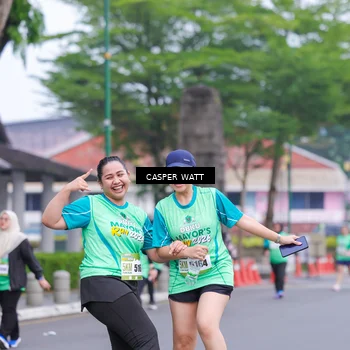 Runner Photo 8556410