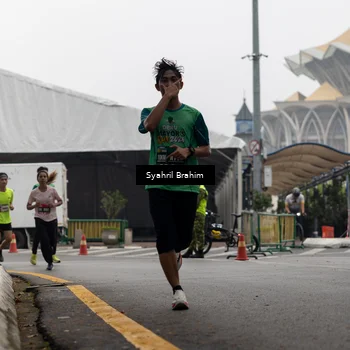 Runner Photo 8556412