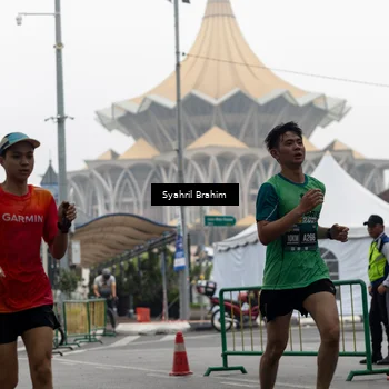 Runner Photo 8556436