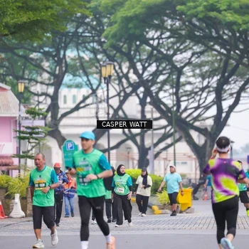 Runner Photo 8556443