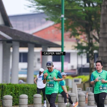 Runner Photo 8556449
