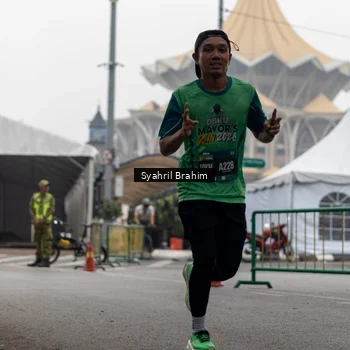 Runner Photo 8556457