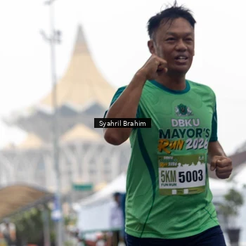 Runner Photo 8556458