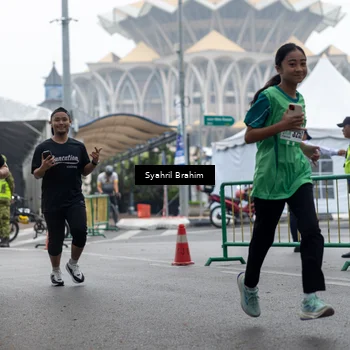 Runner Photo 8556491