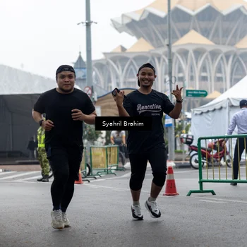 Runner Photo 8556492