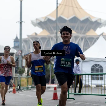 Runner Photo 8556521