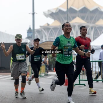 Runner Photo 8556526