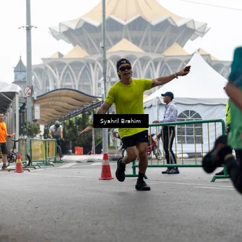 Runner Photo 8556536