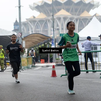 Runner Photo 8556570