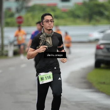 Runner Photo 8556574