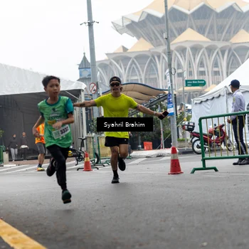 Runner Photo 8556576