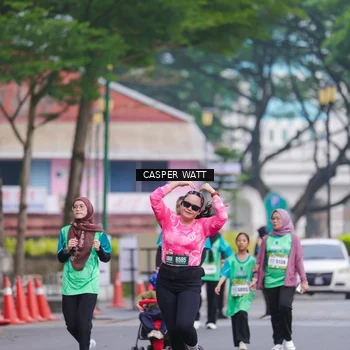 Runner Photo 8556705