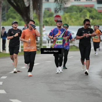 Runner Photo 8556785