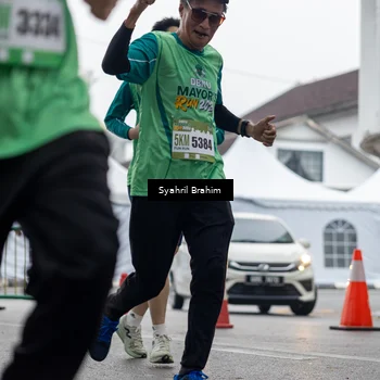 Runner Photo 8556799