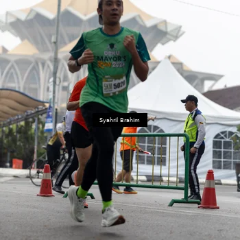 Runner Photo 8556839