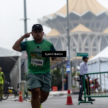 Runner Photo 8556866