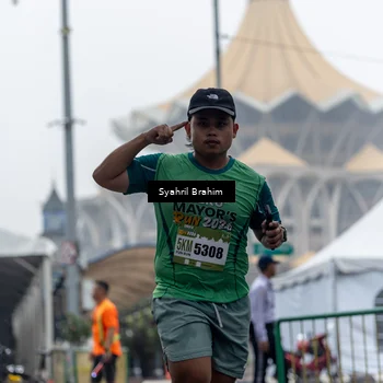 Runner Photo 8556872
