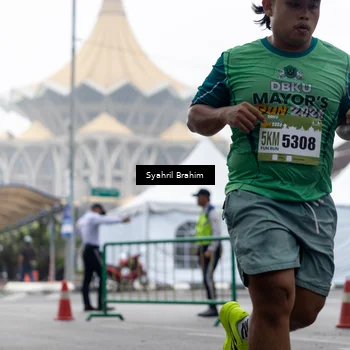 Runner Photo 8556891