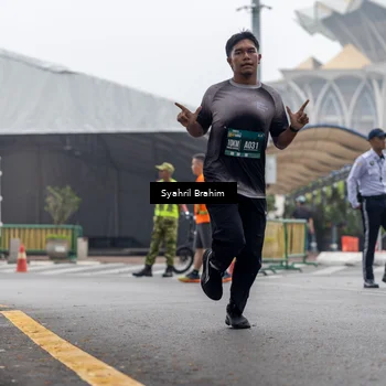 Runner Photo 8556910