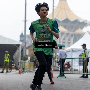 Runner Photo 8556951