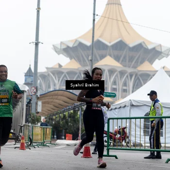 Runner Photo 8556972