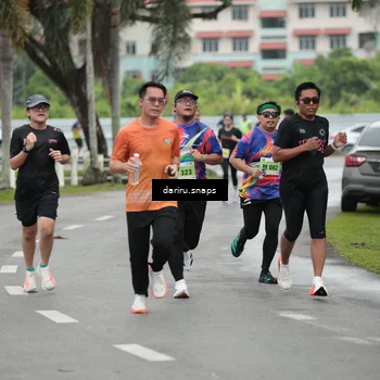 Runner Photo 8557068