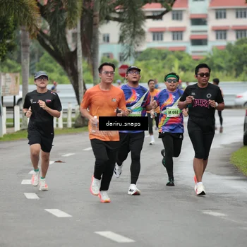 Runner Photo 8557070