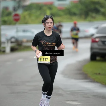 Runner Photo 8557113