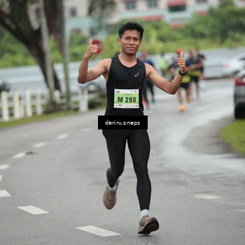Runner Photo 8557203